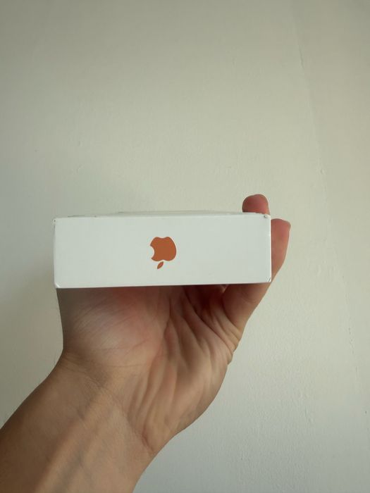 Iphone 17 Pro неотварян СПЕШНО!!!
