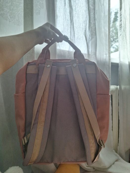 Продам новый стильный рюкзак