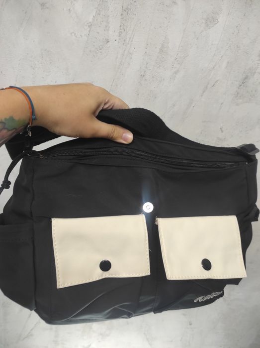 Вместительная сумка универсальная