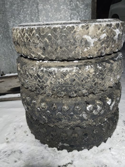 Продам диск с резиной