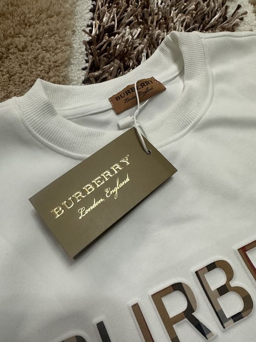 White Burberry-style Sweatshirt | Size S | Brand New with Tag