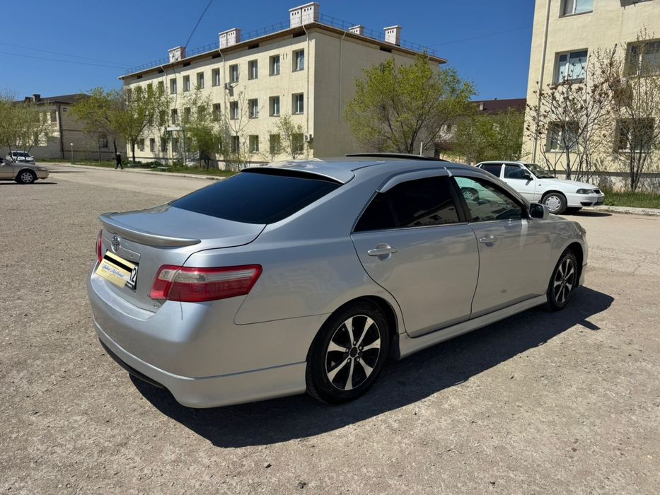 Срочно продается Тайота  Camry 40