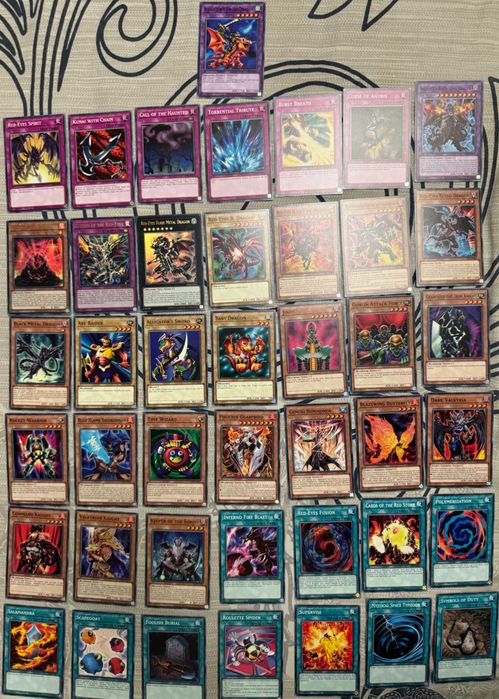Предлагам Yu-Gi-Oh карти