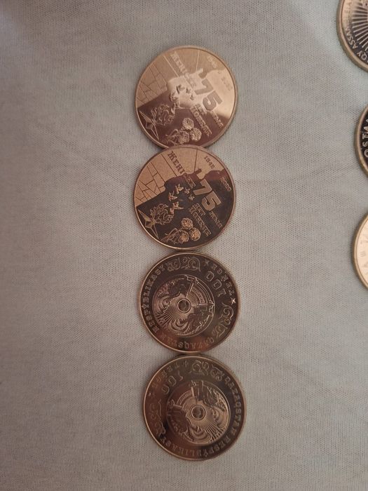 Суверирные монеты