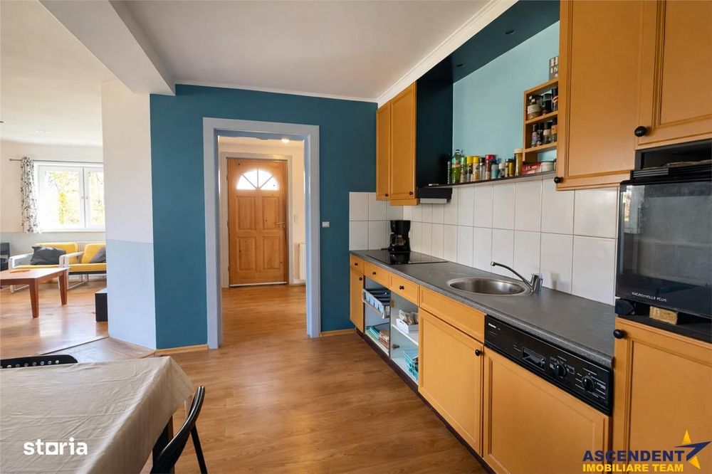 Transilvania Camping, domeniu de 14.400mp,Sanmarghita de Mures:2cladir