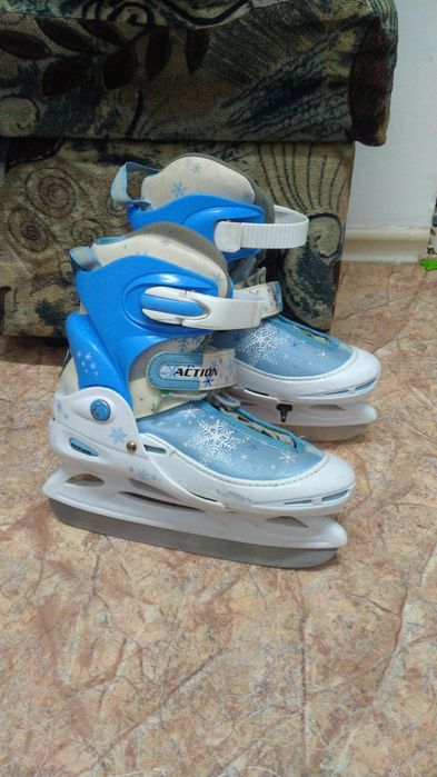 Продам коньки хорошом Состоение