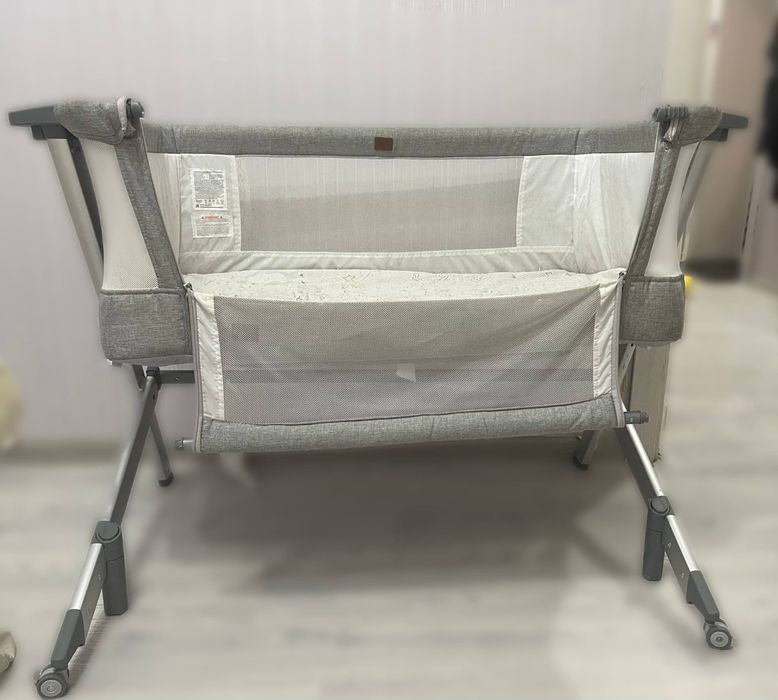 Кроватка детская