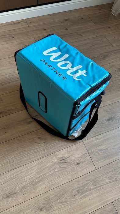 Продам термосумку Wolt