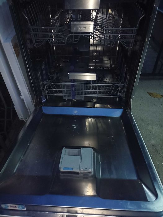 Пералня BEKO за части, много запазена