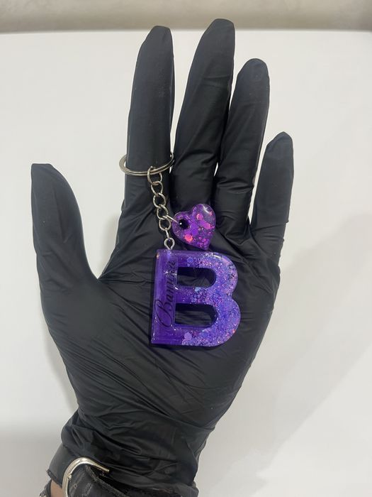 Ключодържател буква от епоксидна смола