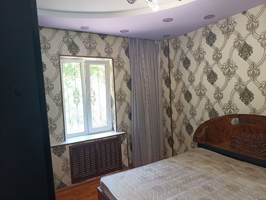 Algoritm 2-xona sotiladi, 1 etaj. 77-seriya. 74.000