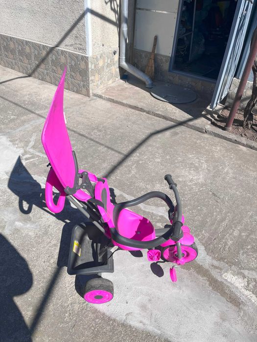 Tricicleta pentru copii