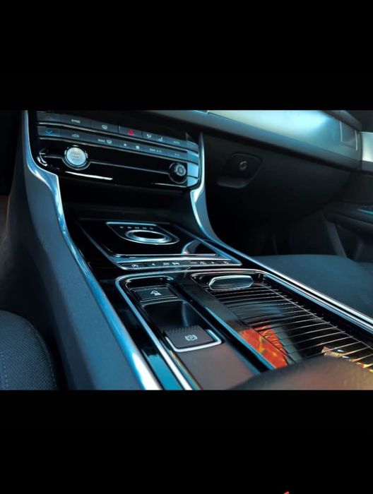 Jaguar XF 20d Automat
