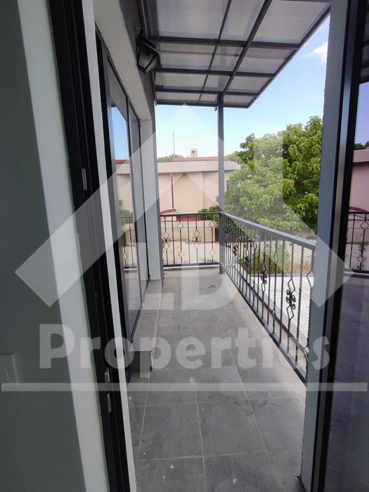 Обзаведена двуетажна къща под наем, Св.Константин и Елена