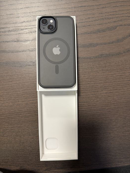 Чисто нов, неизползван, Apple IPhone 14 128GB Midnight