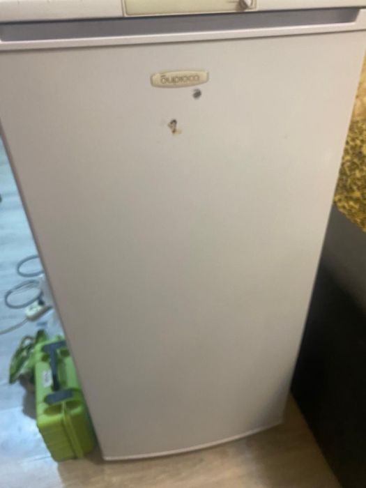 Продам холодильник