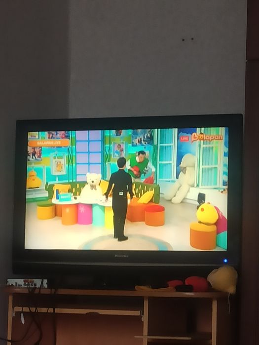 Продам телевизор