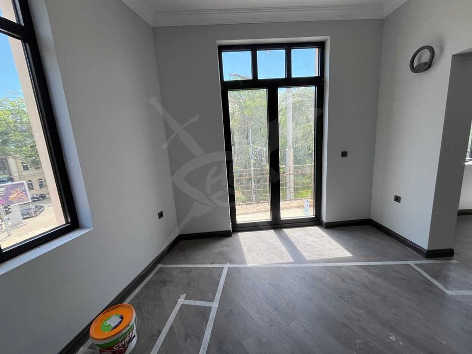 Продава се Тристаен апартамент в Пловдив, Мараша - 78 кв.м за 3035 €/кв.м - Снимка #4