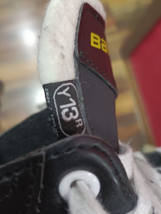 Первые коньки хоккейные