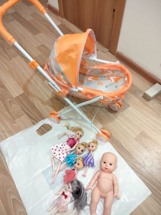 Куклы и игрушки разные