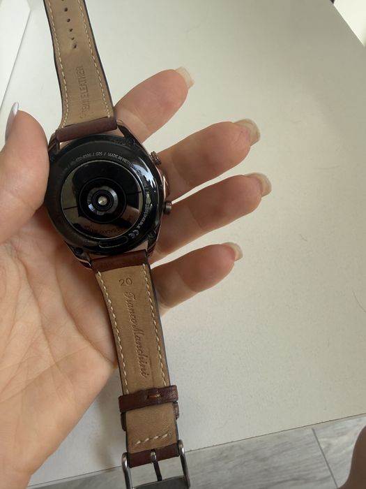 Продам часы Samsung