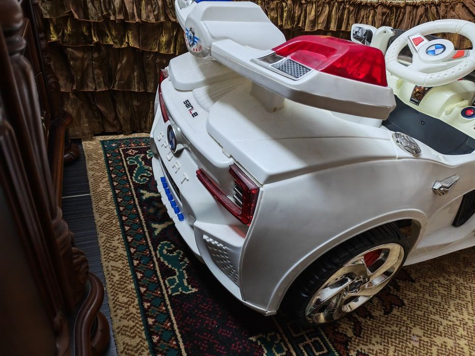 Продам электро-машинку