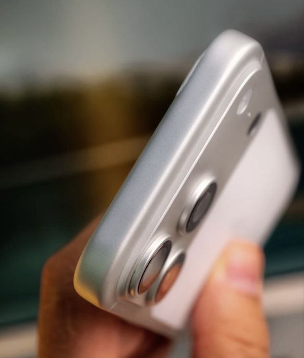 Продам IPhone 17 pro 256 g