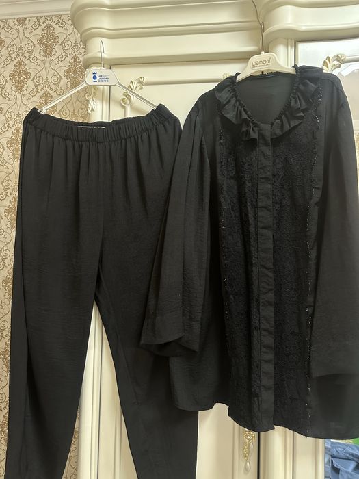 женская двойка рубашка и брюки легкое на весну и лето размер 52-54