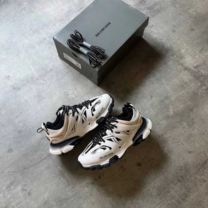 Balenciaga Track Sneaker "Black/White"