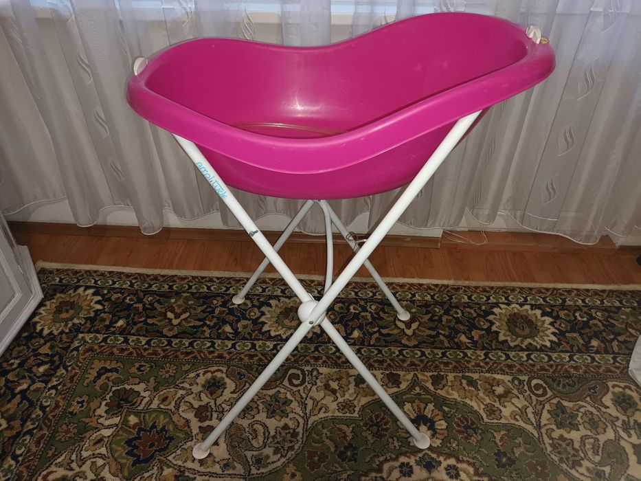 бебешка ваничка Bebe Confort +метална стойка +шезлонг