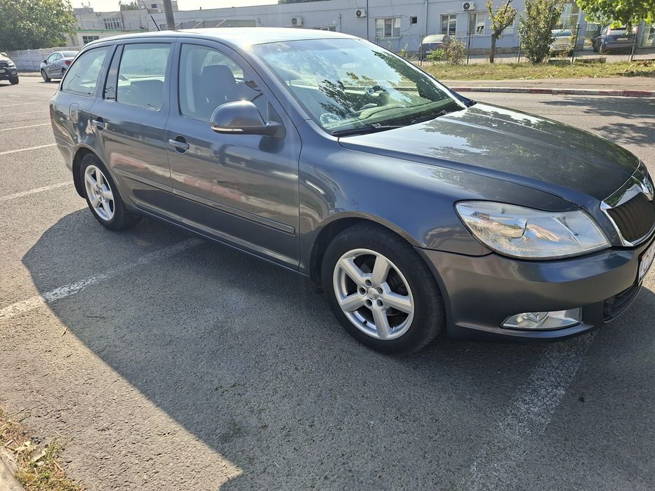 Vând Skoda Octavia 1.6 TDI