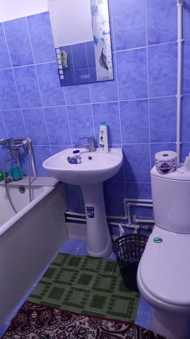 Квартира в центра города на 2 этаже 2х комнатная со всеми удобствами