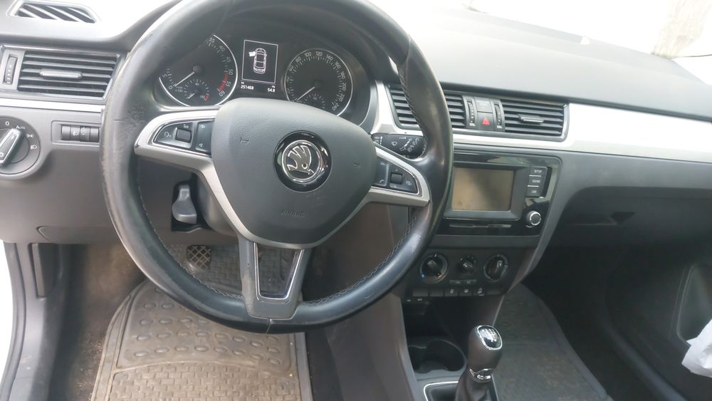 Skoda rapid 2017 1.6 diesel euro 6 cutie manuala