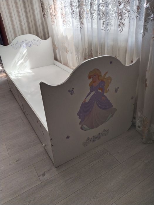 Продам кровать 184*85