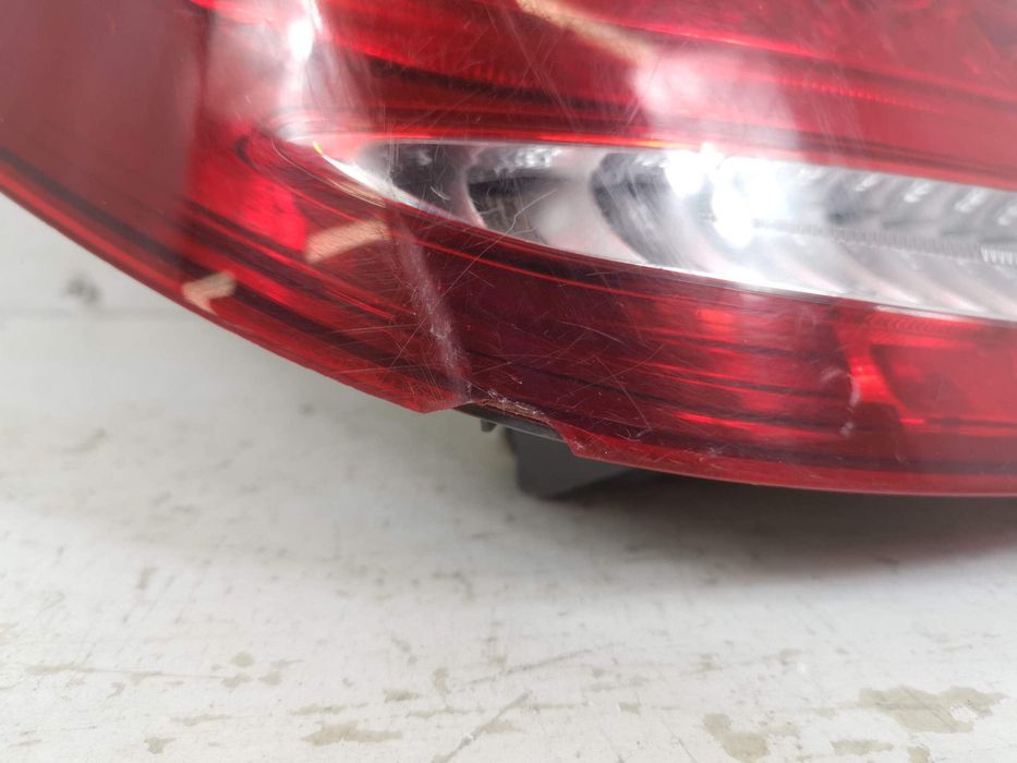 Мерцедес-Бенц C-Class / Mercedes-Benz C-Class W205/S205/C205 Ляво стоп