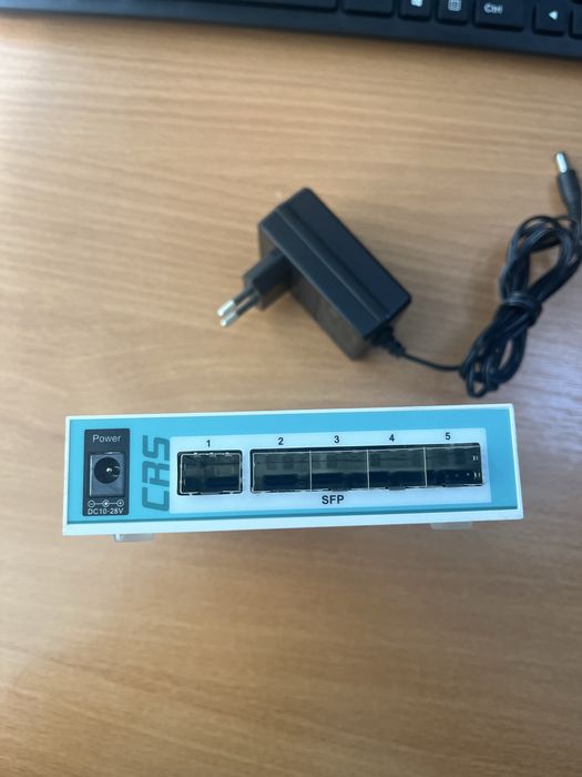 Mikrotik CR S106-1C-6S