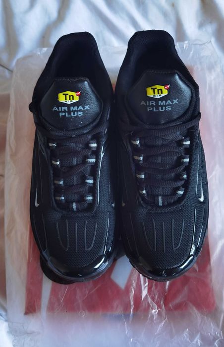Маратонки NIKE AIR MAX PLUS III ,№40
