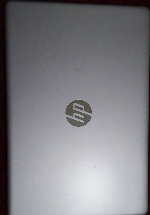 Hp notebook sotiladi