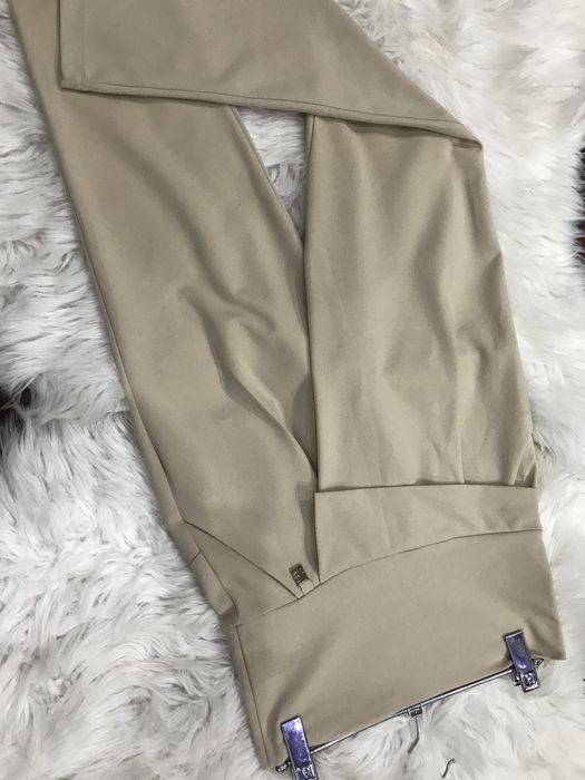 Salopeta/pantaloni carouri Zara