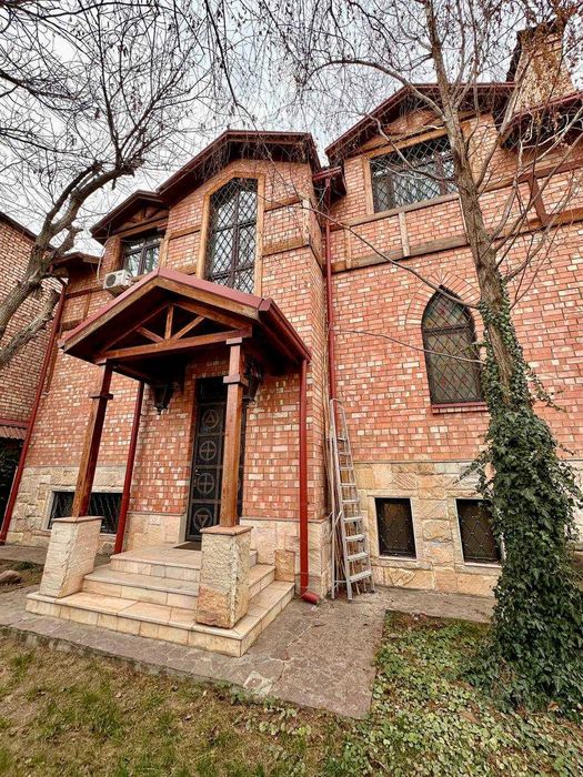 Дом 8 комнат на Карасу 6 Авайхон