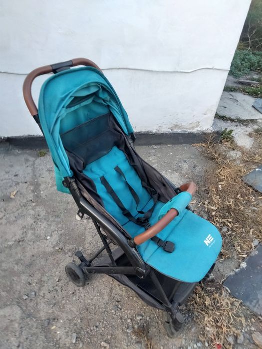 Продаю детскую коляску