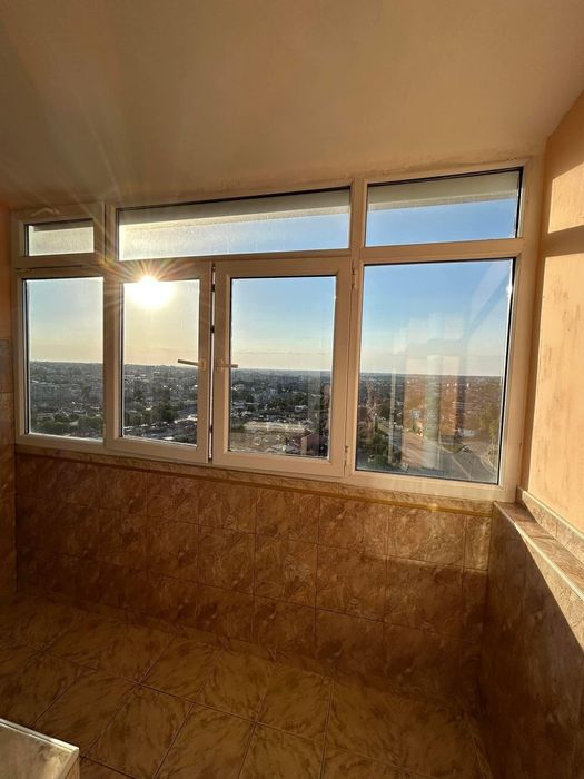 Продава се Двустаен апартамент в Добрич, Дружба 1 - 70 кв.м за 948 €/кв.м - Снимка #12