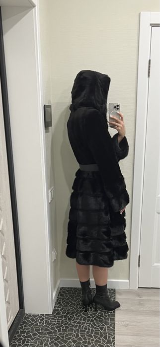 Норковая шуба. Женская