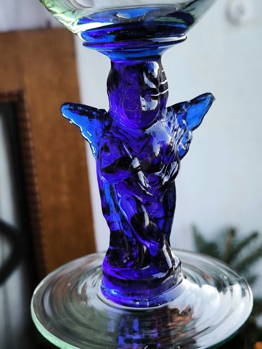 Чаши цветно стъкло