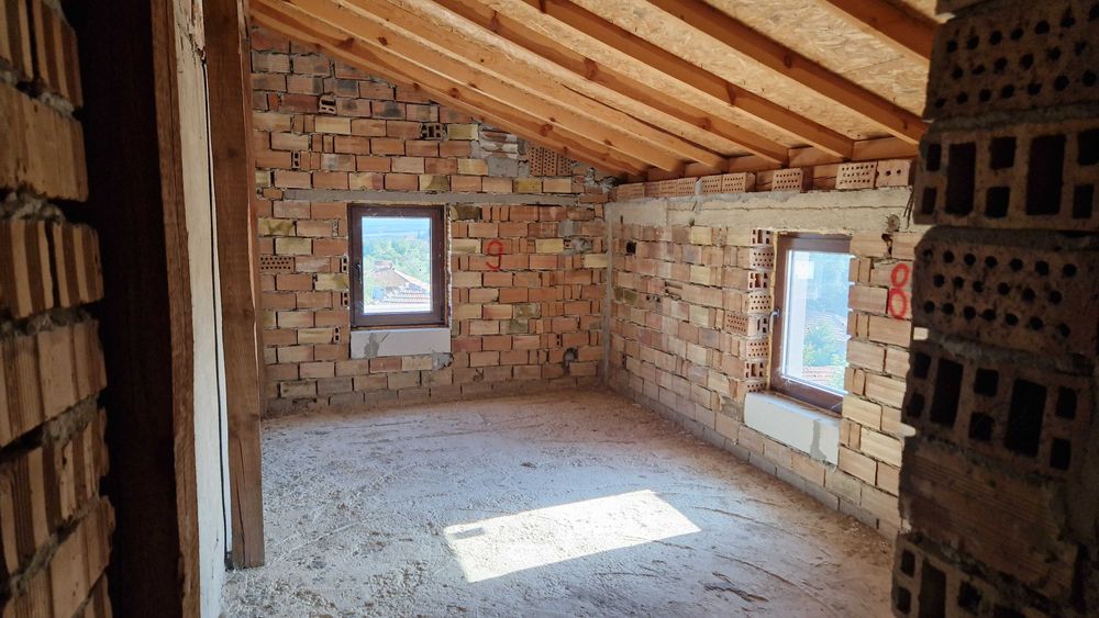 Продава се Къща в с. Здравец, Област Варна - 510 кв.м за 410 €/кв.м - Снимка #13