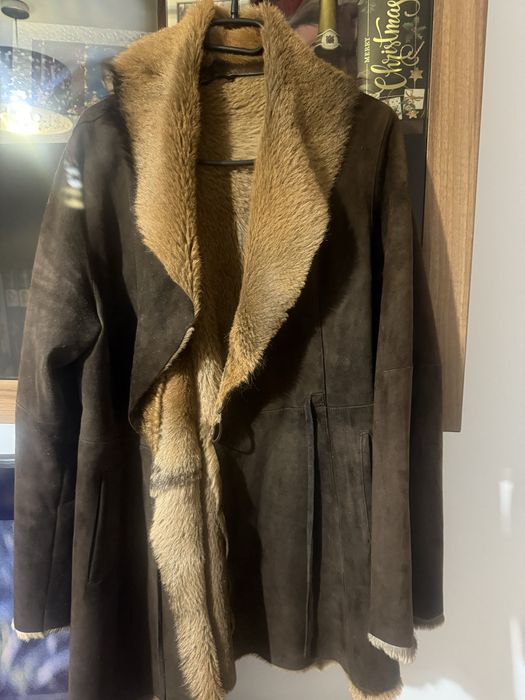 Haina din blana naturala de capra