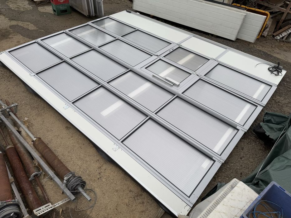 USA SECTIONALA INDUSTRIALA  poarta hala garaj H 360 x L 441 Garantie