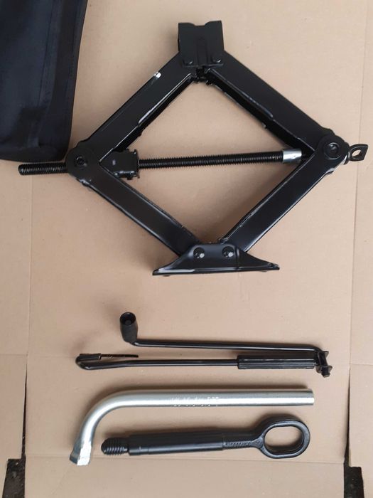 Cric,cheie roti VW Tiguan, Caddy, SKODA Kodiaq, AUDI Q3, SEAT Tarraco