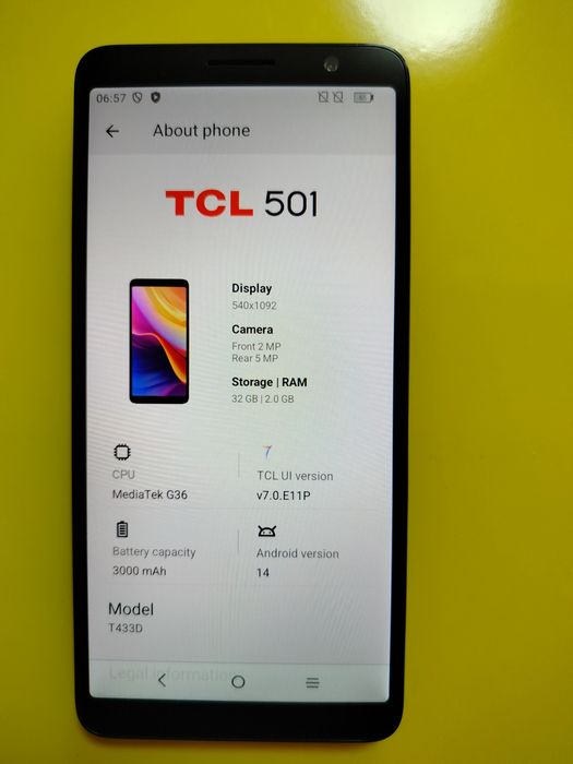 Smartphone TCL 501 nou
