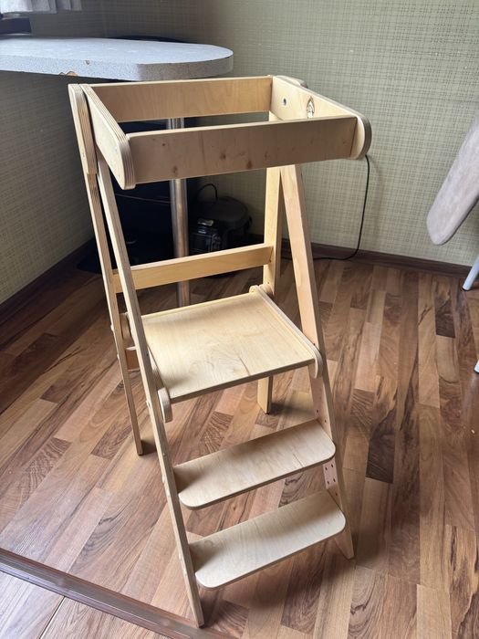 Продается детская башня помощница